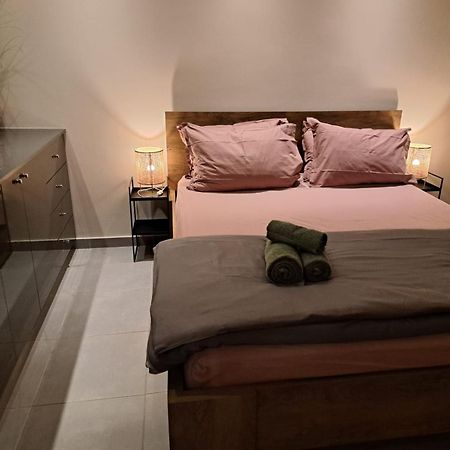 Guest House Del Mar Nea Iraklitsa Ngoại thất bức ảnh