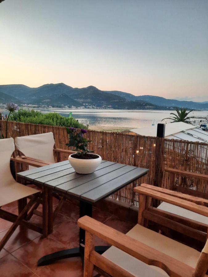 Guest House Del Mar Nea Iraklitsa Ngoại thất bức ảnh